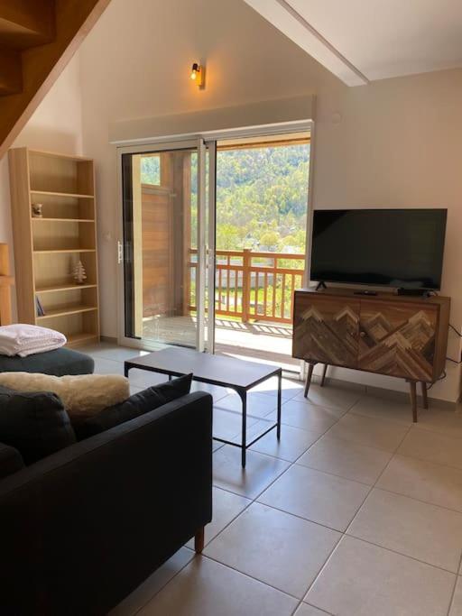 Charmant T4 Duplex Vue Montagne Loudenvielle Exterior photo